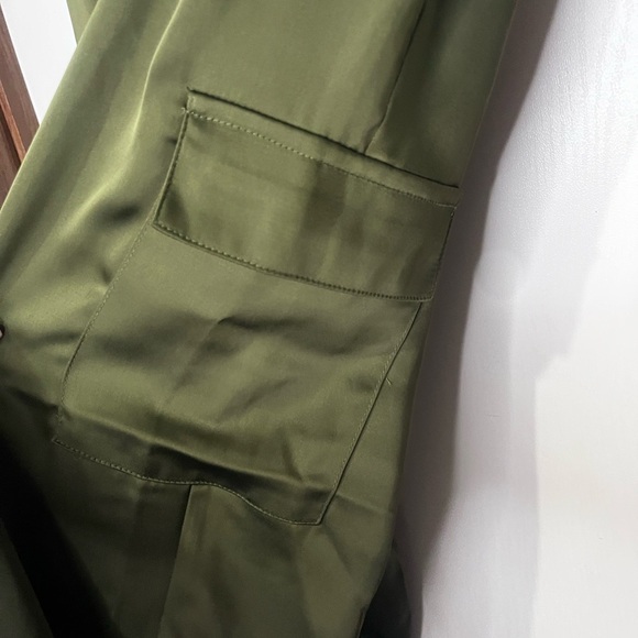 NINE WEST Olive Green Women's Satin Cargo joggers - Picture 6 of 12